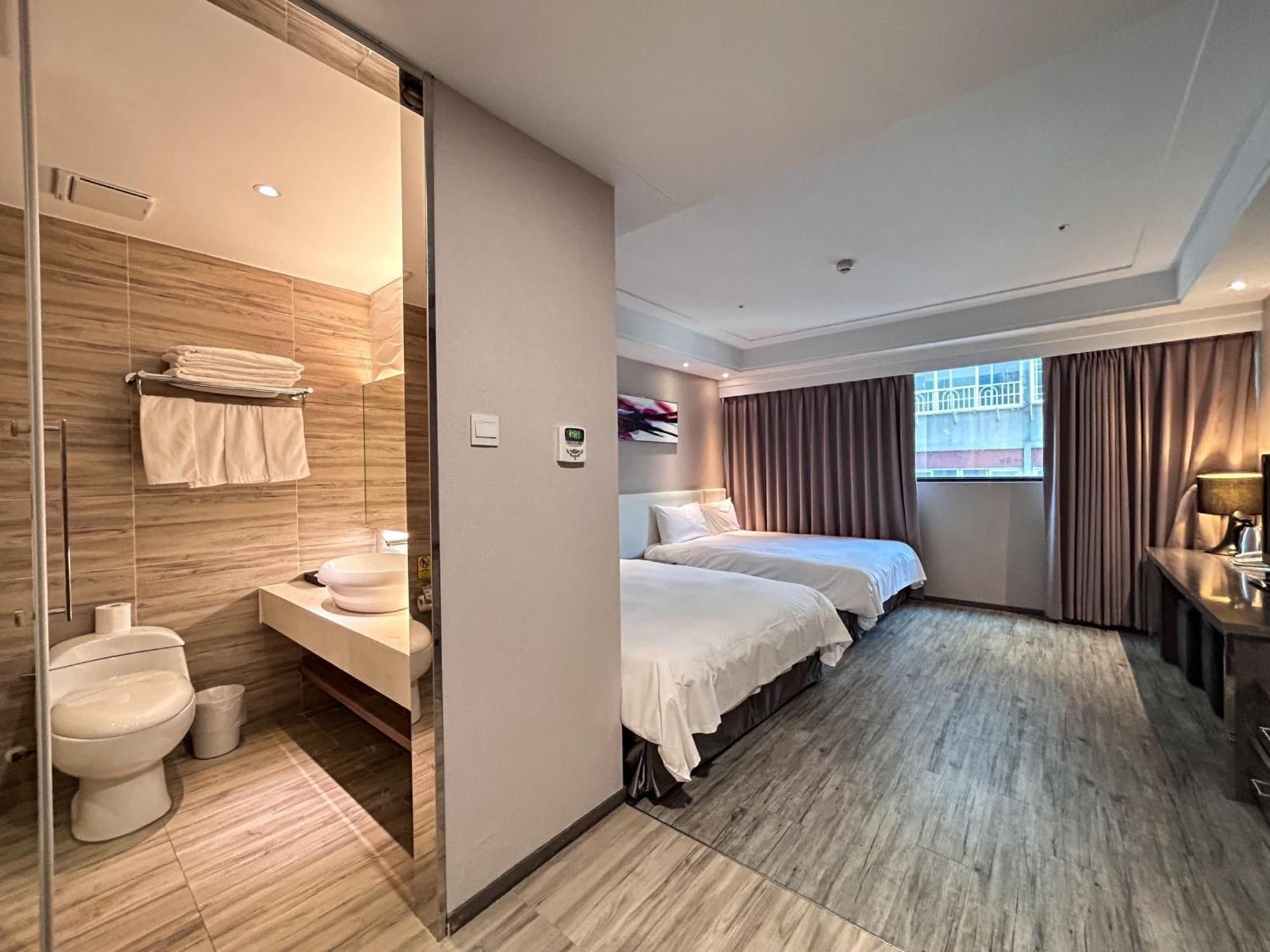 Royal Fine Hotel Kaohsiung Dış mekan fotoğraf