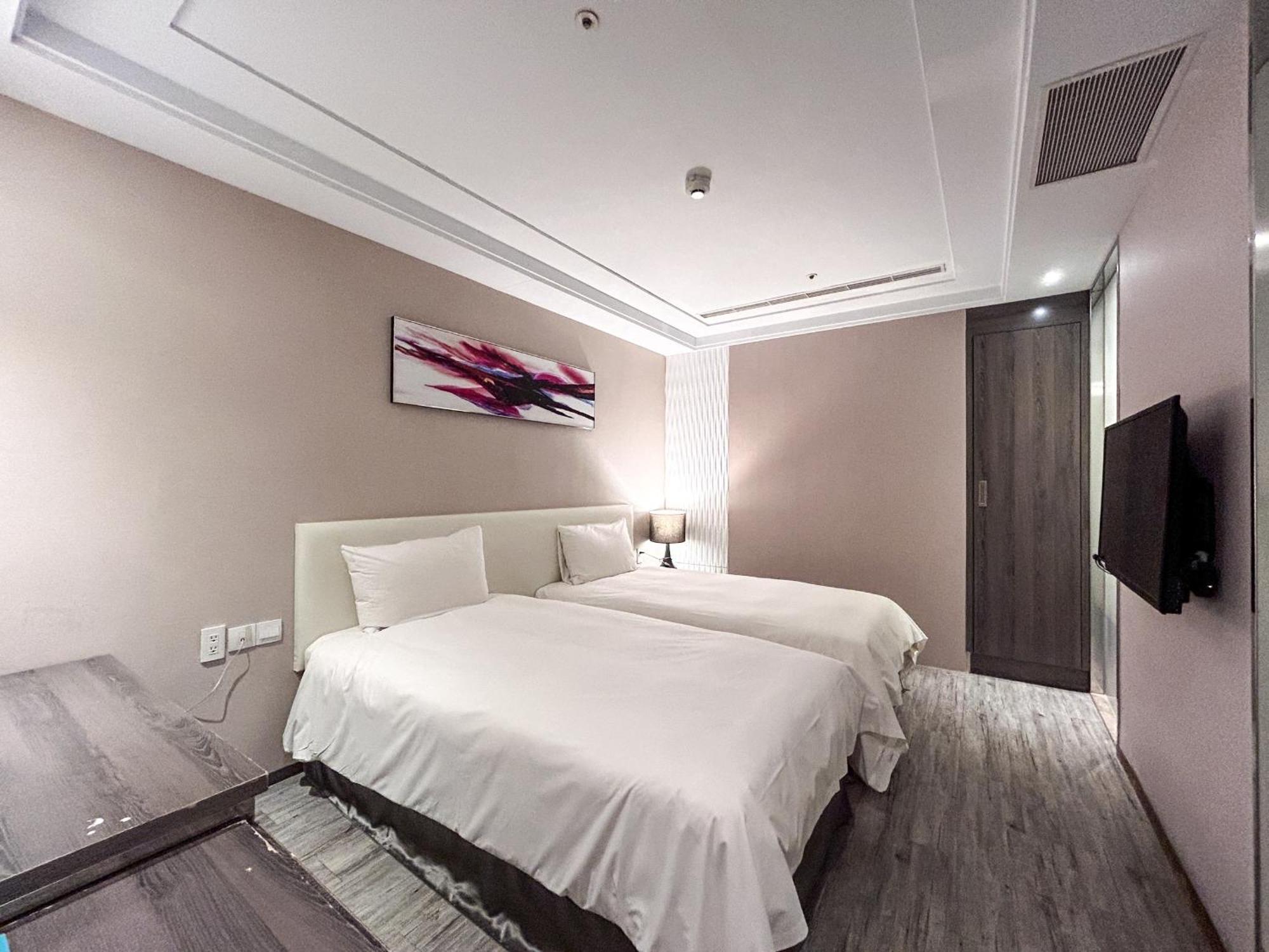 Royal Fine Hotel Kaohsiung Dış mekan fotoğraf