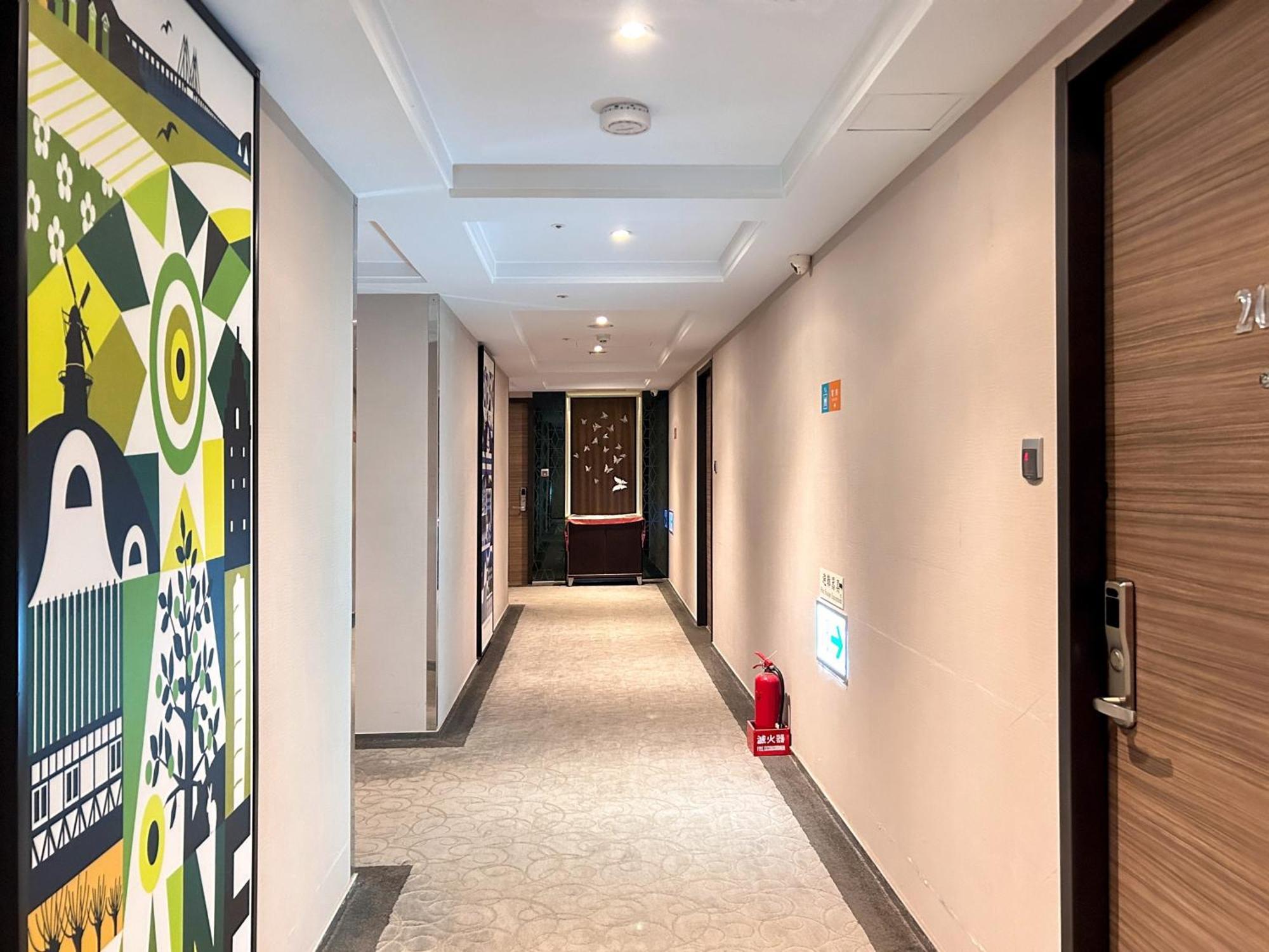 Royal Fine Hotel Kaohsiung Dış mekan fotoğraf